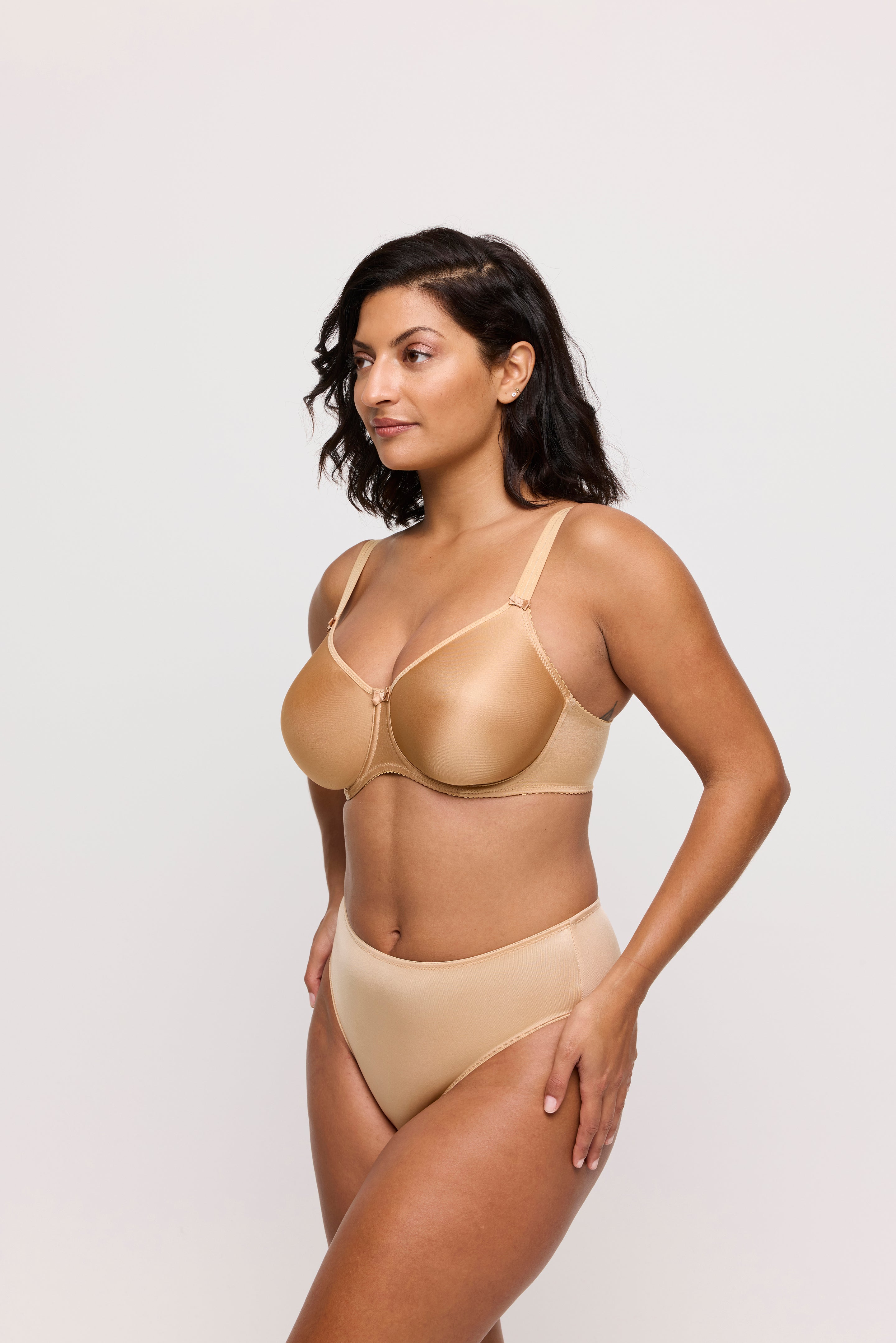 Primadonna Satin