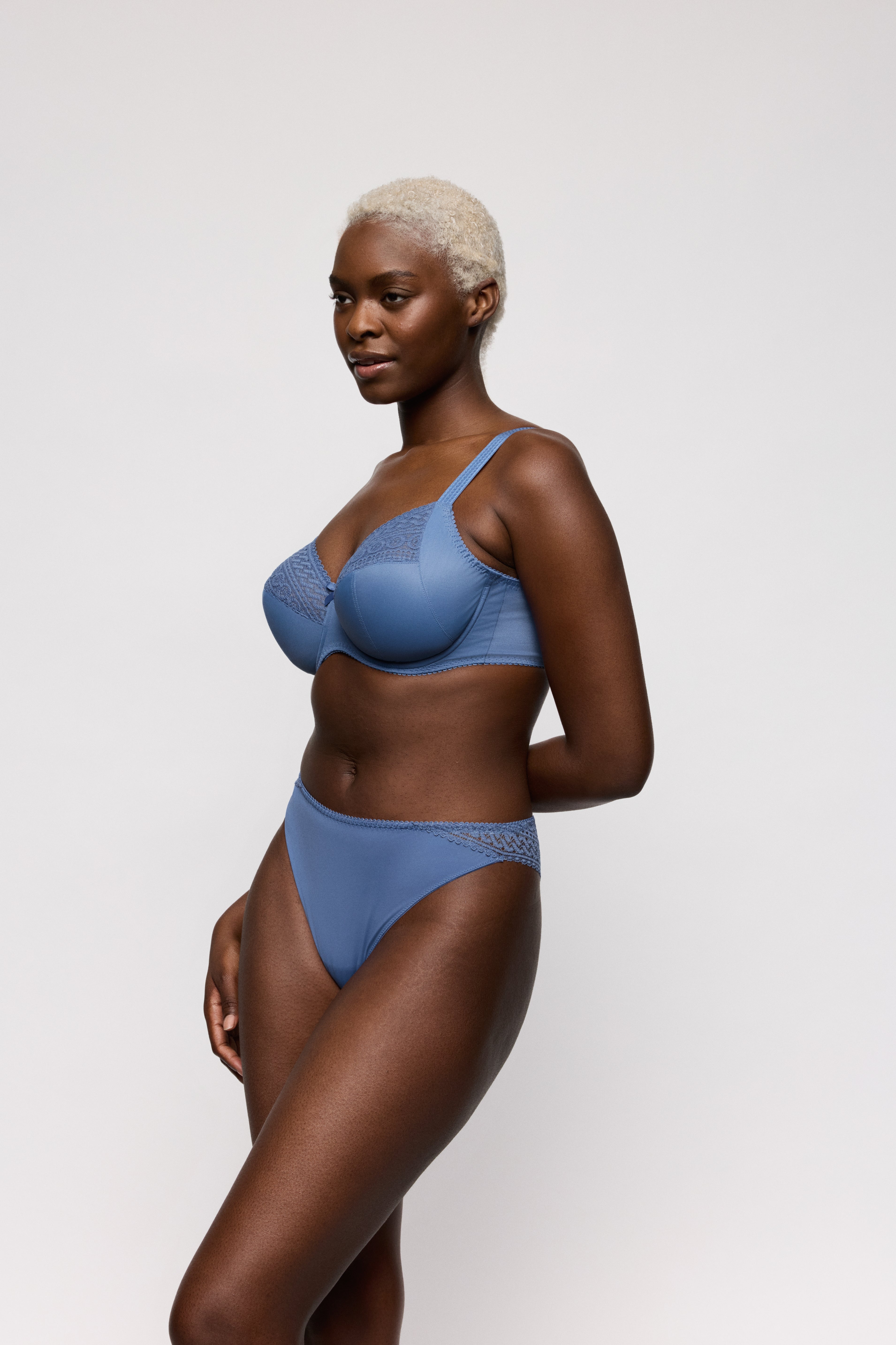 Primadonna Montara