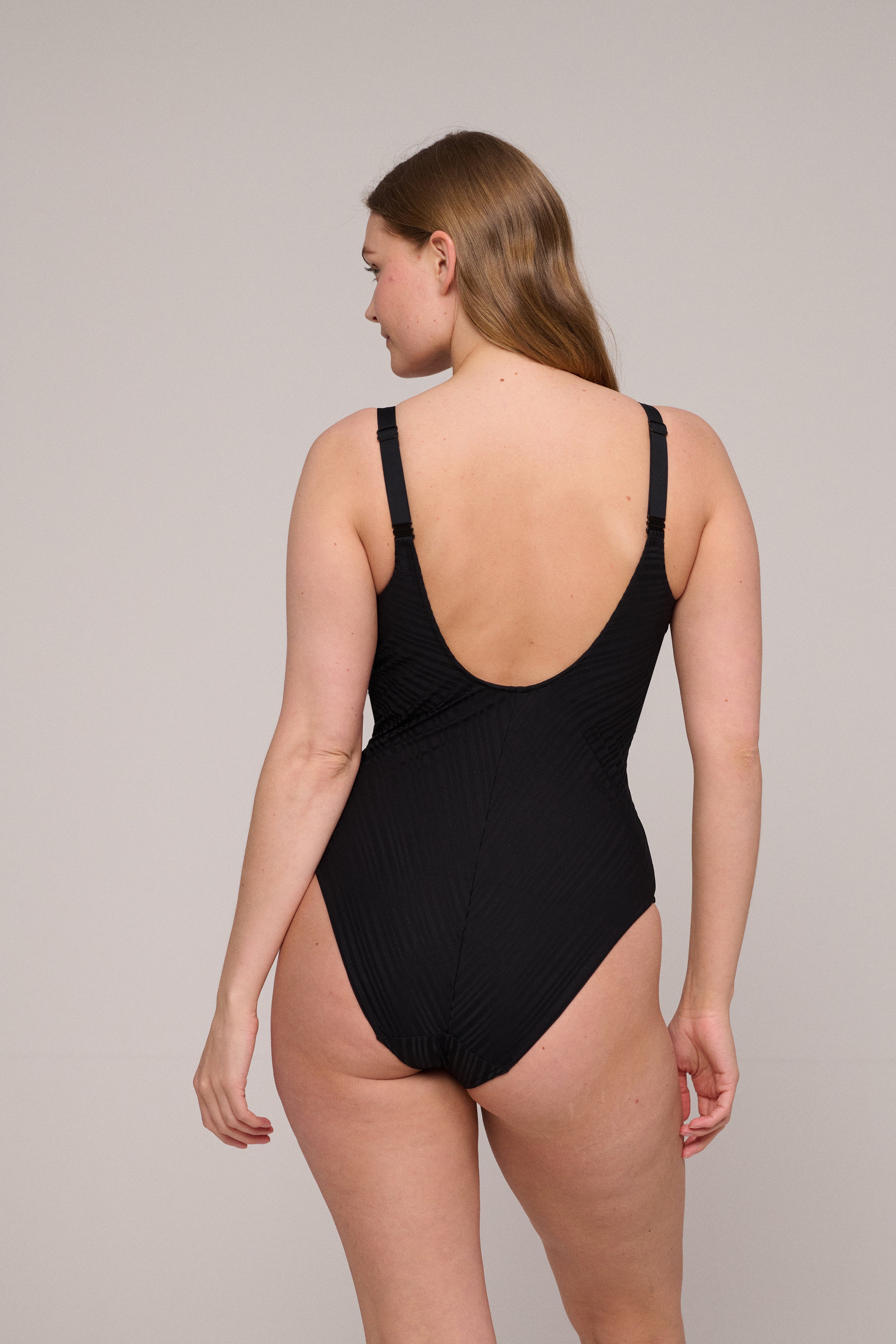 Primadonna Swim Kiruna