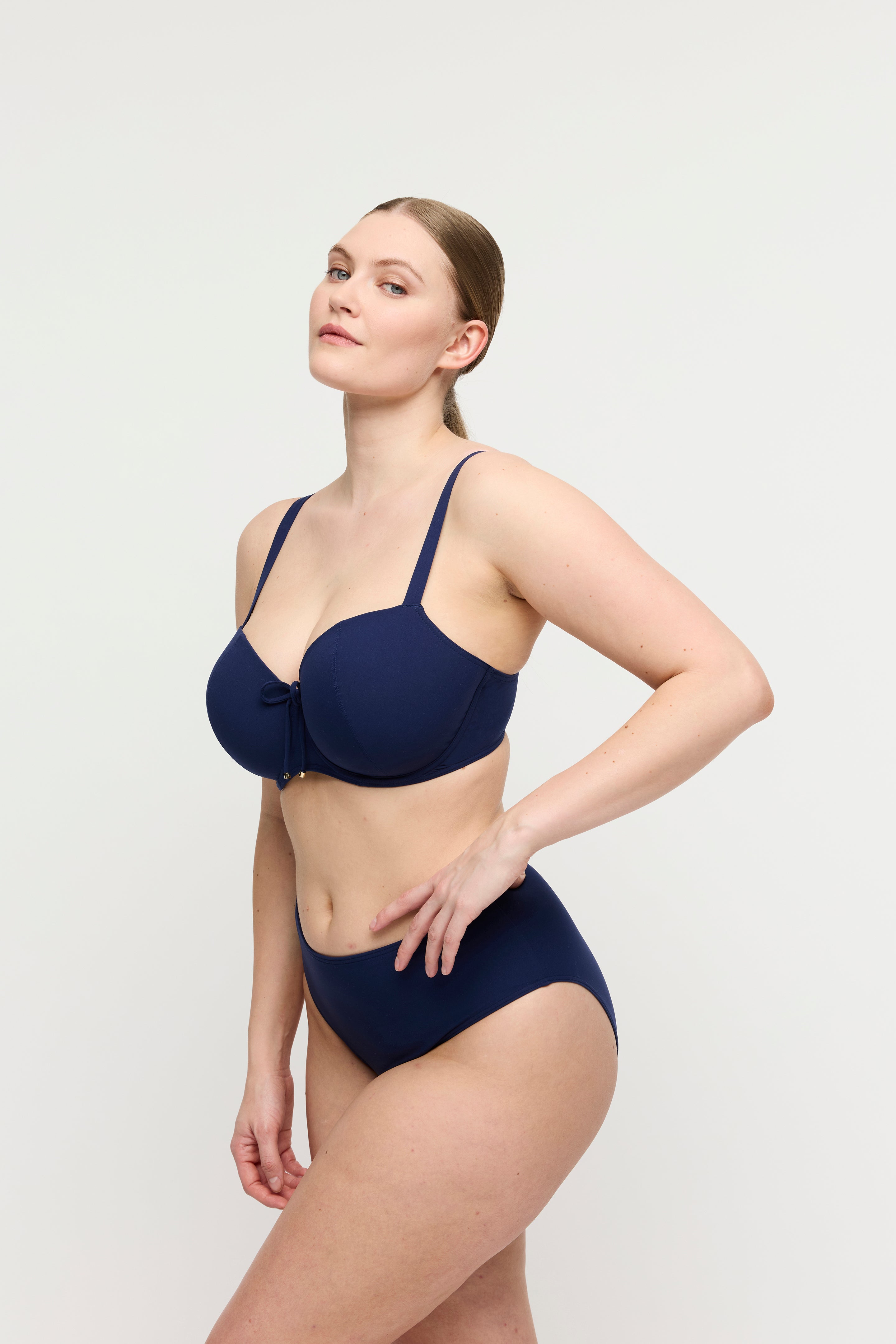 Primadonna Swim Aswan