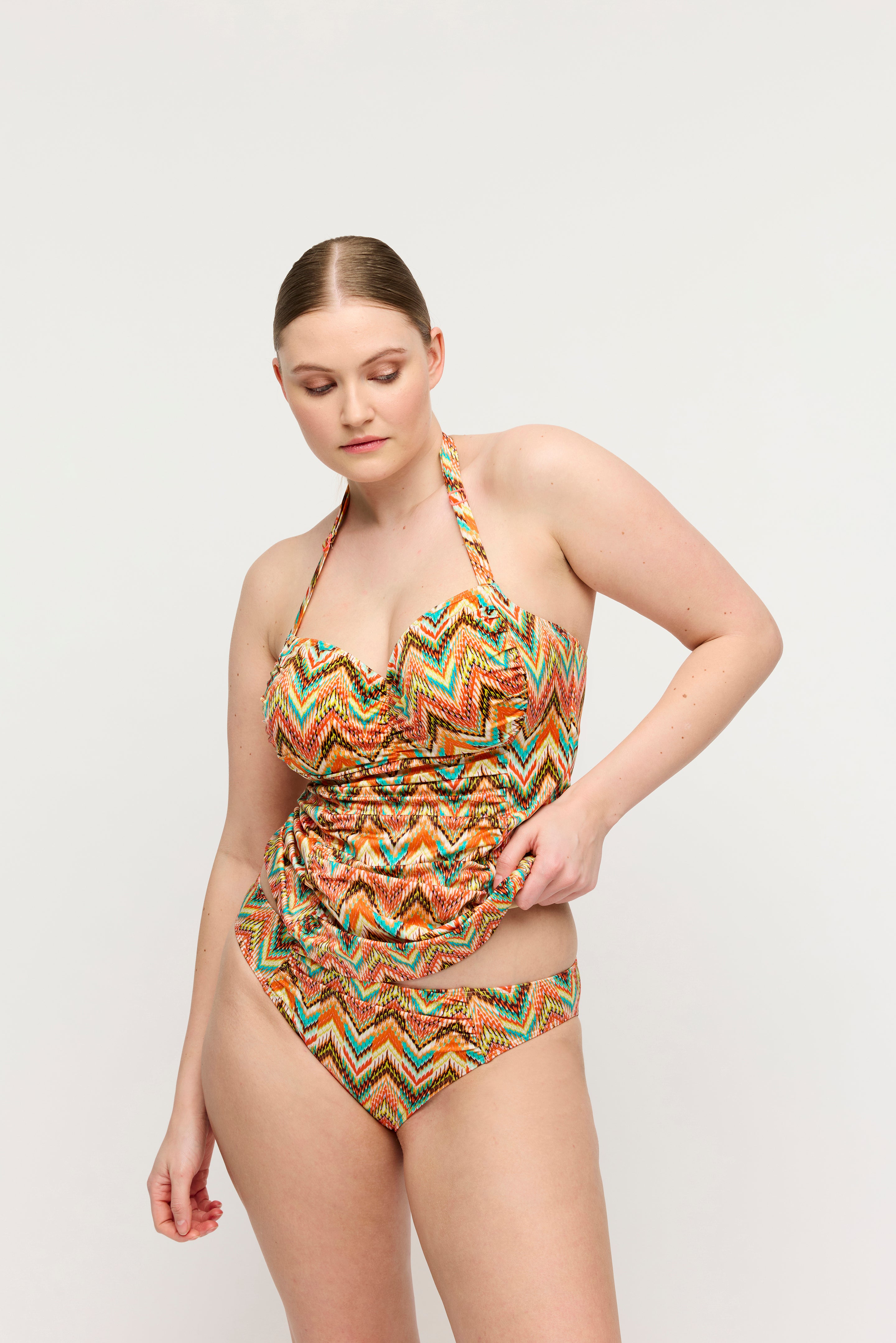 Primadonna Swim Tubou